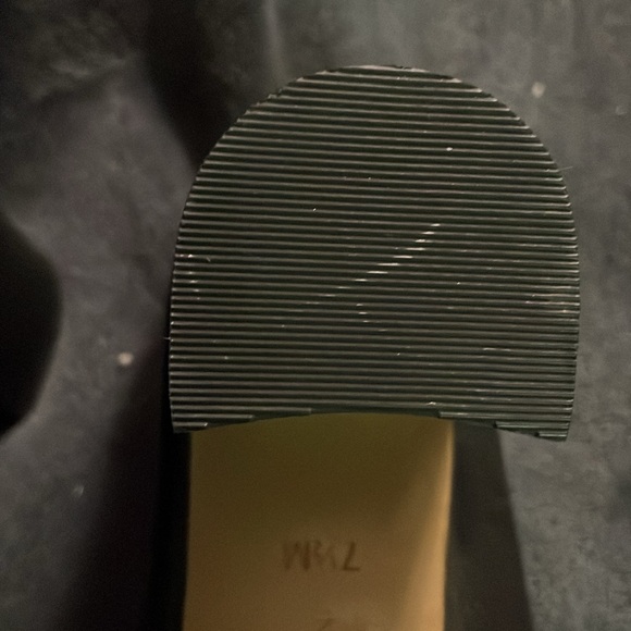 Adrienne Vittadini wide heel shoes - Picture 4 of 11